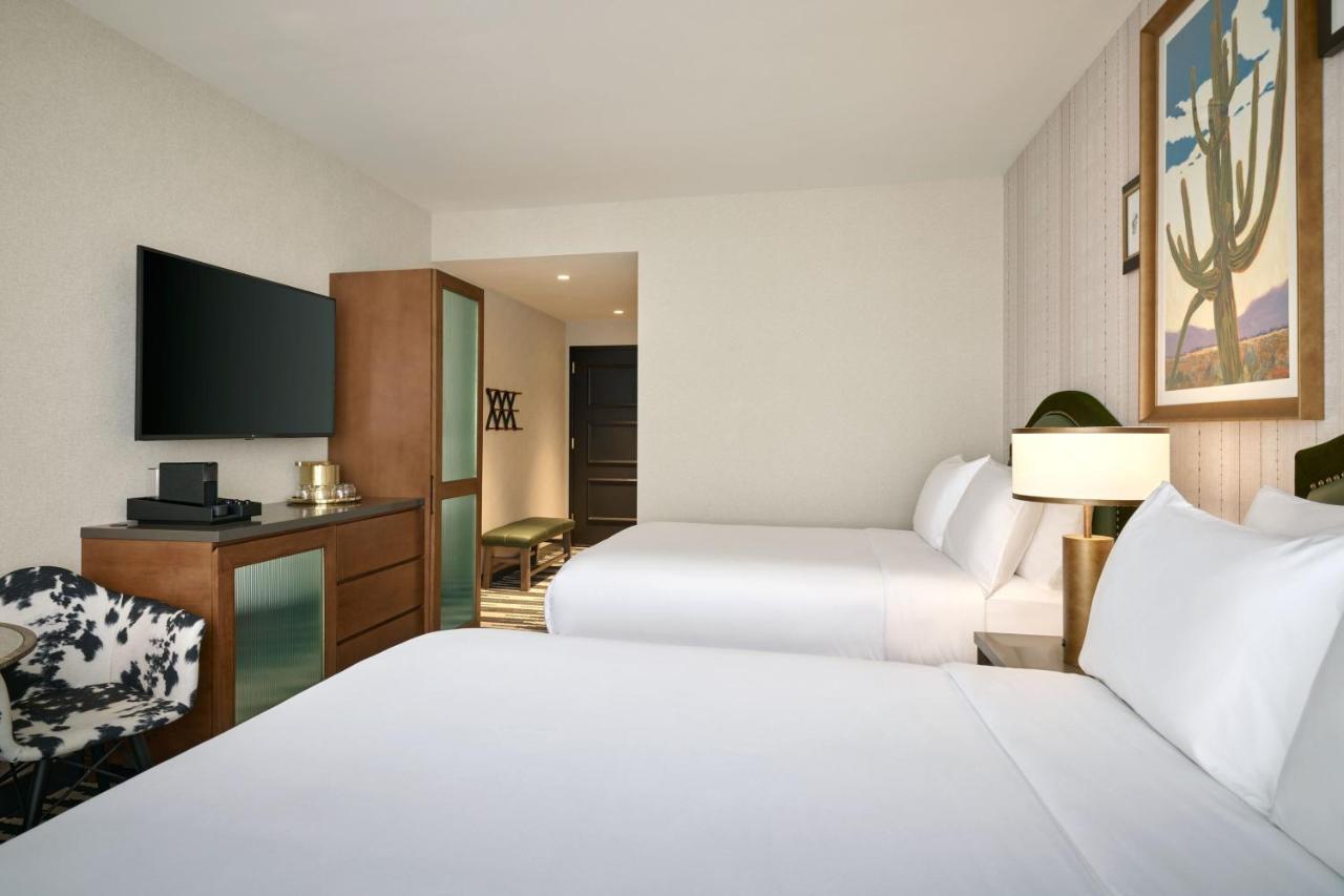Chambre avec 2 Grands Lits Queen-Size