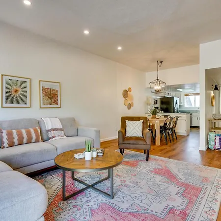 Tucson Foothills Oasis Near Hiking Trails!-2